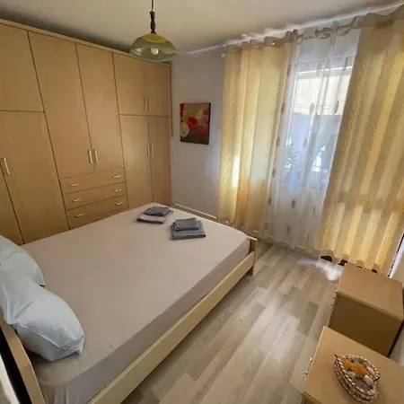 Albos Apartment Tirana